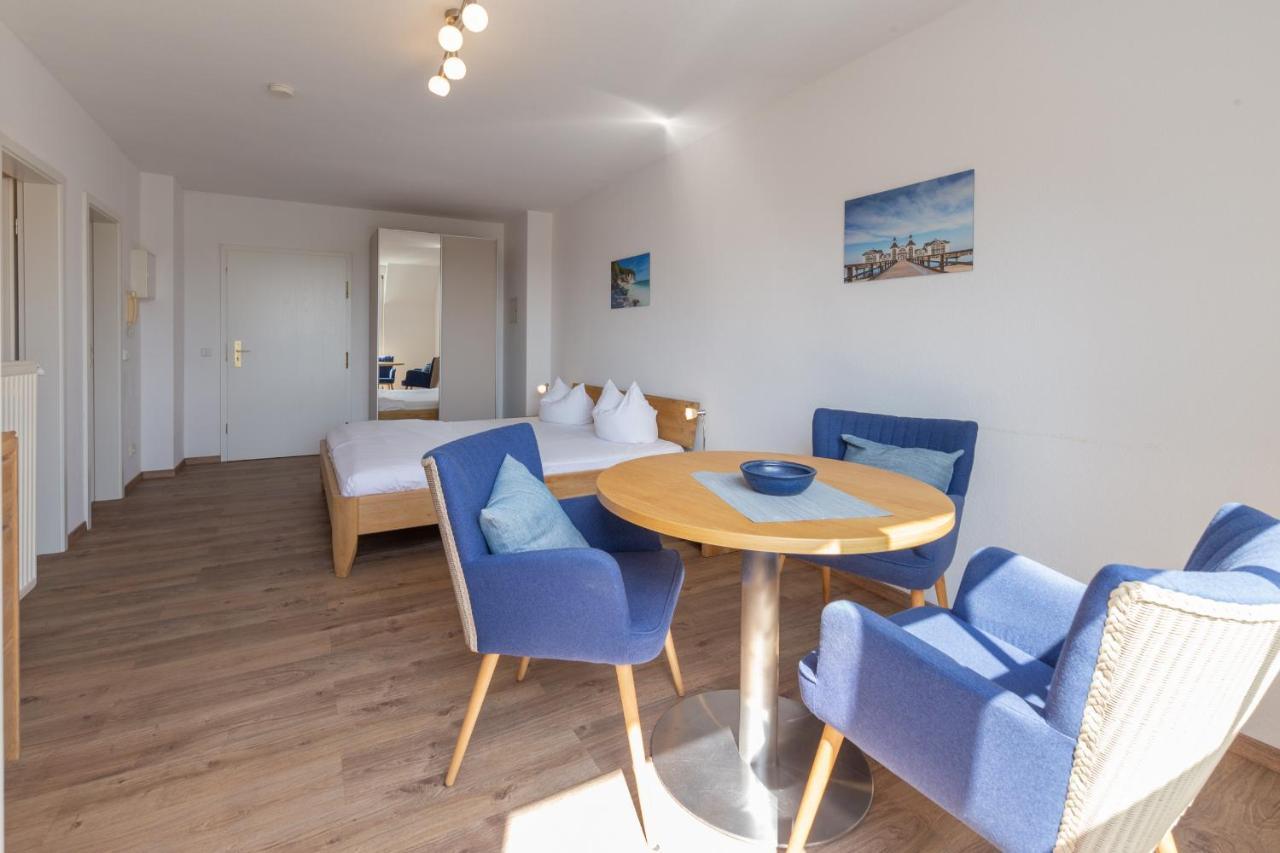 Ferienwohnung Strandgefluester ゼリン エクステリア 写真